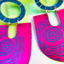 Load image into Gallery viewer, Shimmery Bright Pink Chunky Horseshoes Zero Waste Tin Earrings