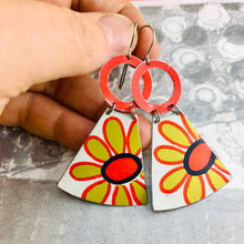 Load image into Gallery viewer, Big Golden Daisies Small Fans Tin Earrings