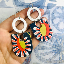 Load image into Gallery viewer, Big Daisies Chunky Horseshoes Zero Waste Tin Earrings